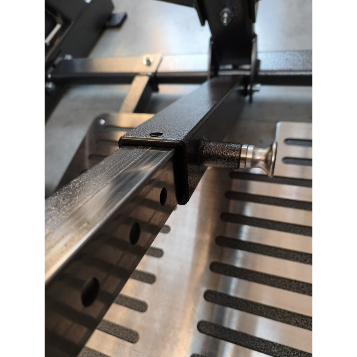Supported Angle Row, HERKULES PRO Line - maszyna do trenowania mięśni grzbietu w odciążeniu z linii produktów profesjonalnych!