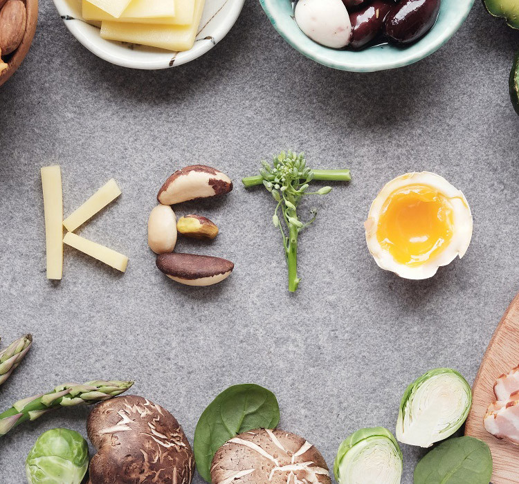 Stan ketozy i dieta ketogeniczna. Co warto wiedzieć o keto? Część I